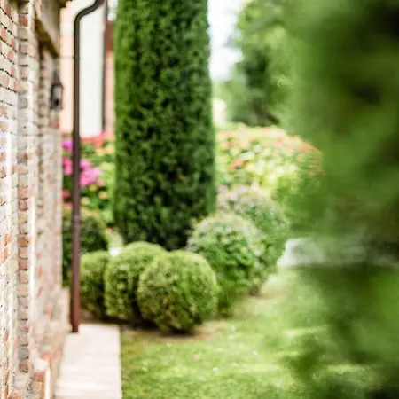 珀格安迪克酒店 *